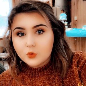 Meet your Posher, Emmy